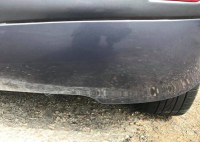 Car cracked bumper